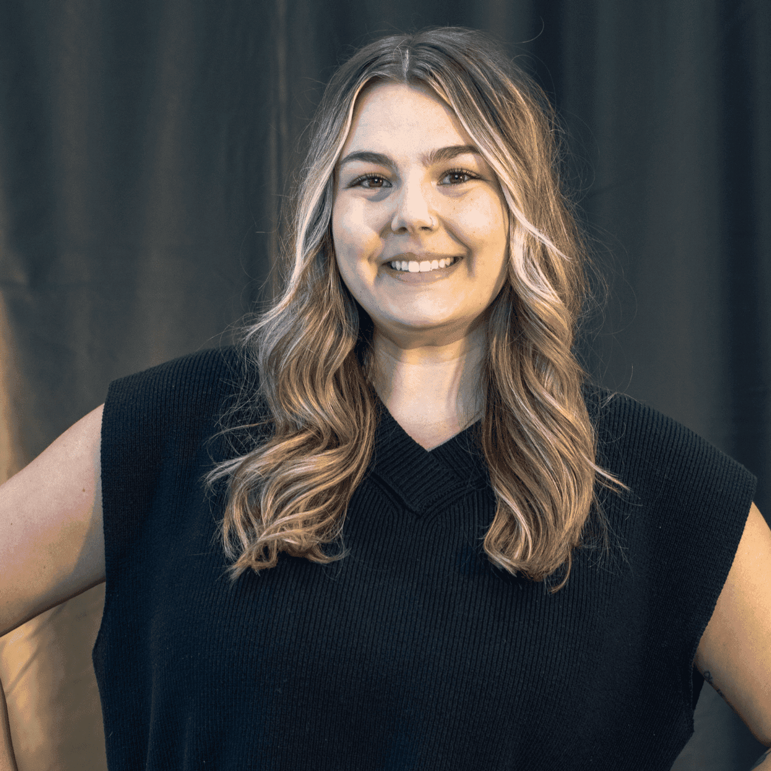 Portrait of Lauren Valletta, a professional stylist at Salon L Manayunk, showcasing their expertise and style.